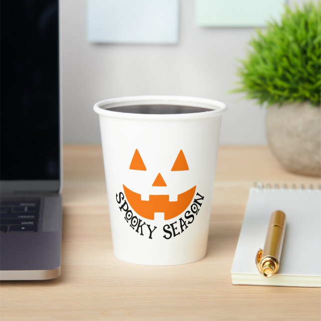 Niedlich Spooky Season Pumpkin Face Halloween Pappbecher (InSitu)