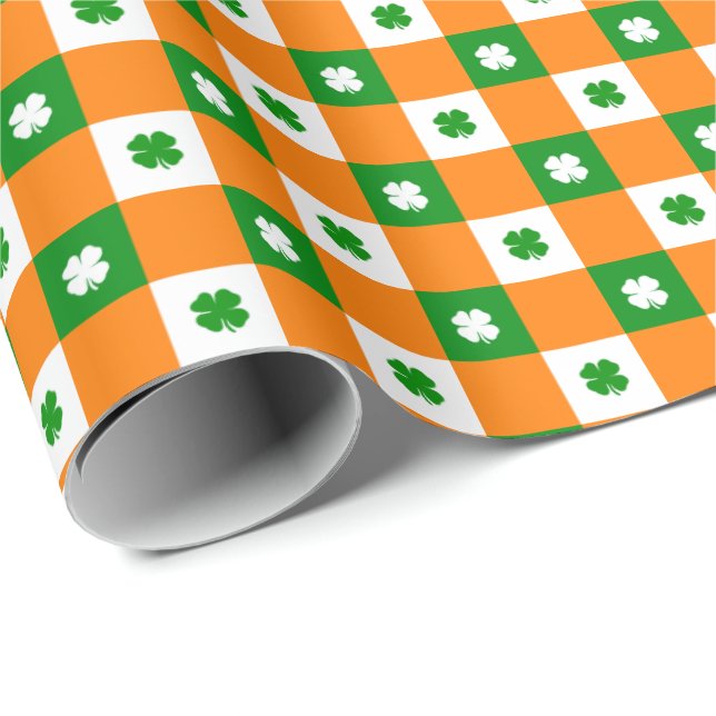 Niedlich St Patrick's Lucky Clover Green Orange Ka Geschenkpapier (Rolleneckpunkt)
