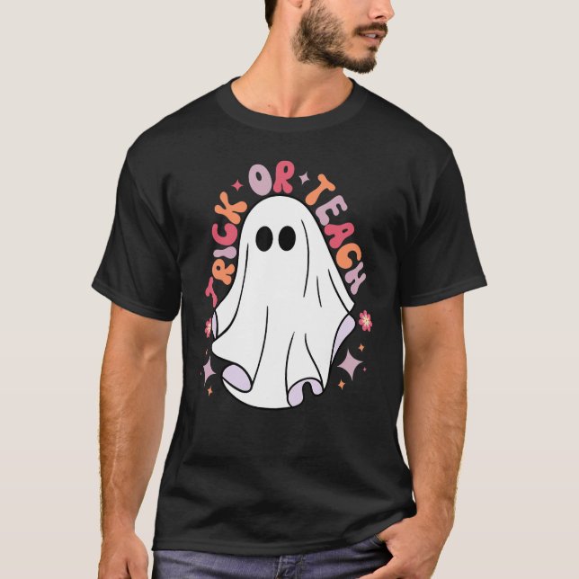 Niedlich Teacher Halloween Groovy Ghost Halloween  T-Shirt (Vorderseite)
