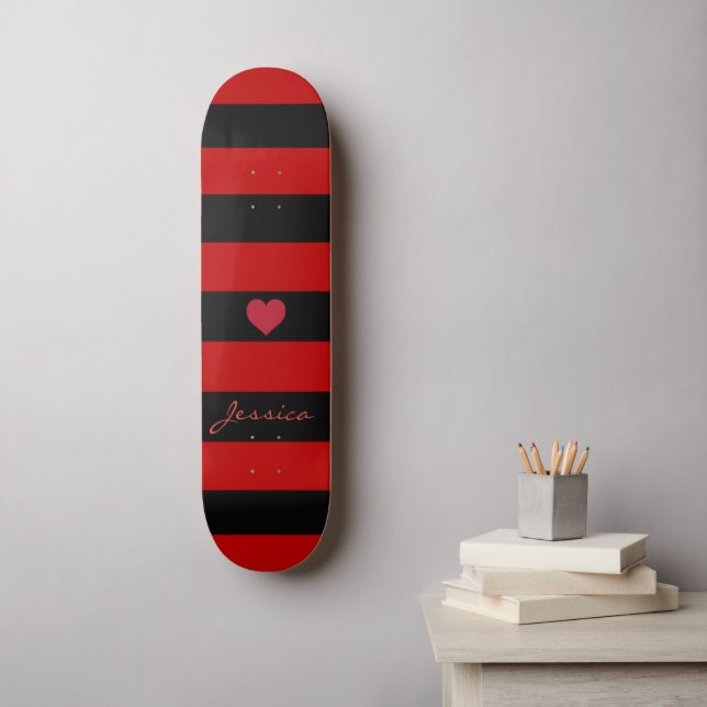 Niedlich Trendy Red Black Stripes Personalisiertes Skateboard (Wandkunst)