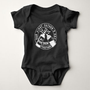 Niedlich unser erster Vatertag 2024 Baby Strampler