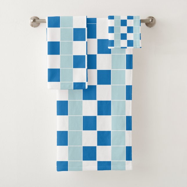 Niedlich White Blue Checkerboard Badhandtuch Set (Insitu)