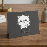 Niedlich zornige Katze, die nein jaucht.