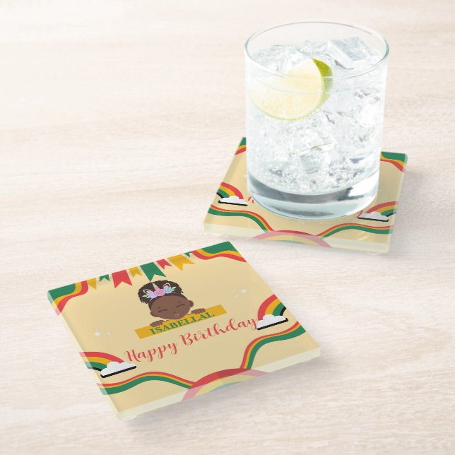 Niedliche afro einhornamerikanische Mädchen Geburt Glasuntersetzer (Schrägansicht)