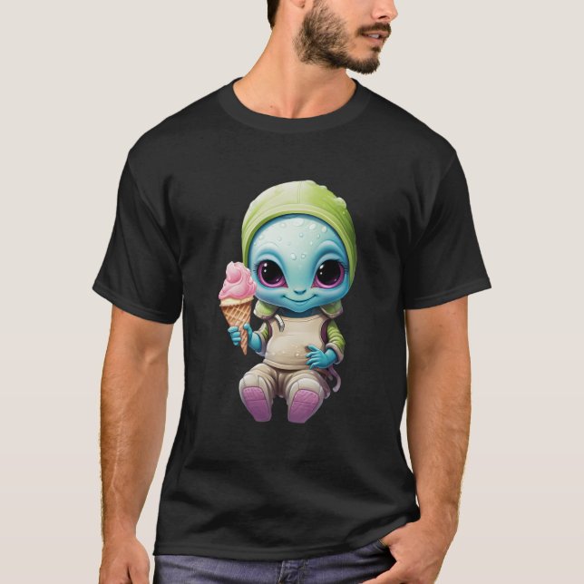 Niedliche Alien mit weichem Eis Intergalaktisches  T-Shirt (Vorderseite)