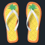 Niedliche Ananas Sommer Tropische Früchte Stil Flip Flops<br><div class="desc">Diese hübsche "Niedliche Ananas Funny Summer Tropical Obits Stylish Unique Design" Dreh Flop ist definitiv ein hübsches Geschenk für Sie oder Freunde in dieser Sommersaison. (Sie können diesem Design Text,  Monogramm oder Namen hinzufügen,  indem Sie auf die Schaltfläche Anpassen) Weitere Designs Sie mögen:</div>