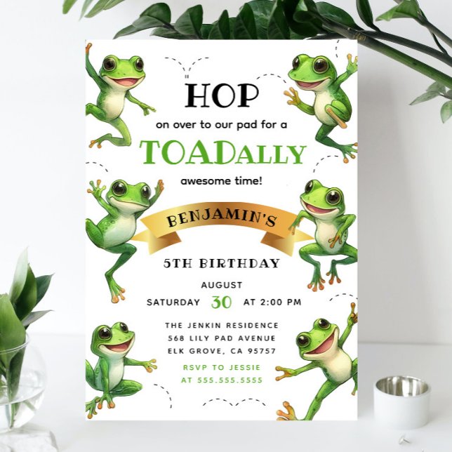 Niedliche Aquarellfrösche jagen über jeden Geburts Einladung (Von Creator hochgeladen)
