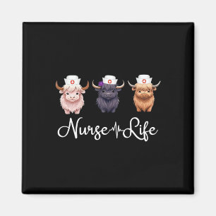 Niedliche Aufzucht von Kühen Magnet