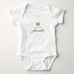 Niedliche Babydusche in Weiß und Braun Baby Strampler
