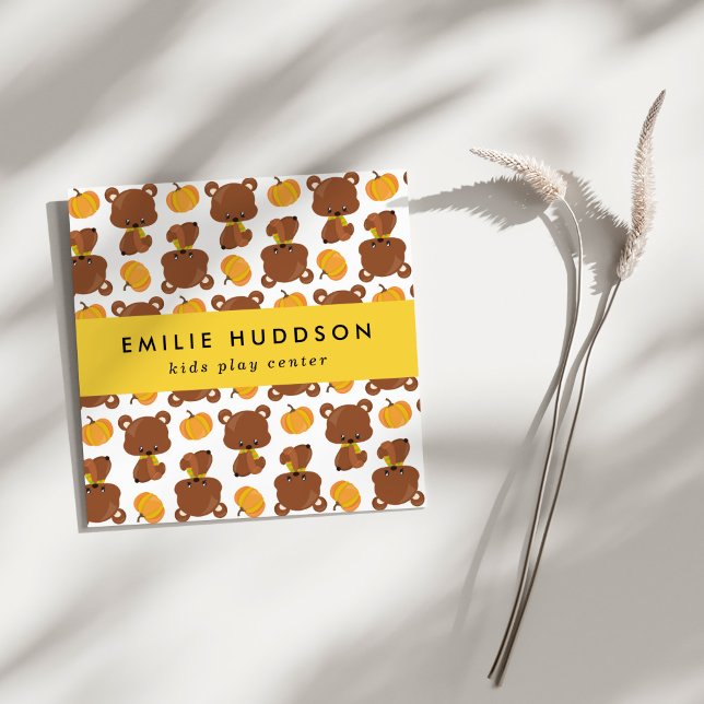 Niedliche Bären, Kinderspielzentrum, Aktivzentrum Quadratische Visitenkarte (Von Creator hochgeladen)