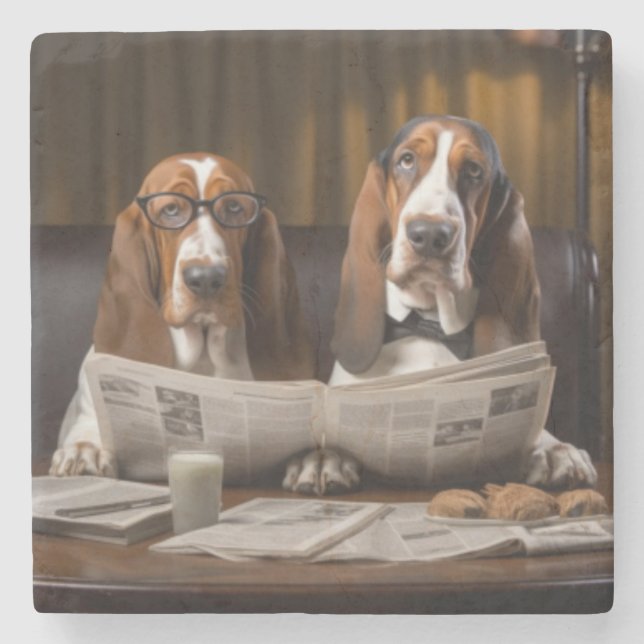 Niedliche Basset-Hunde lesen die Nachrichten Trive Steinuntersetzer (Vorderseite)