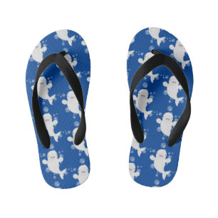 Niedliche Beluga-Wal-Blasen Cartoon-Abbildung Kinderbadesandalen