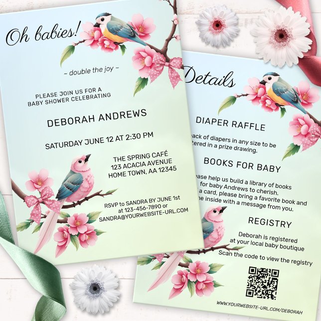 Niedliche Birds Bow Twins Baby Dusche Einladung (Gender neutral baby shower invitation with two pretty birds with bows on flower branches - QR code)