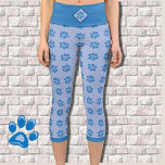 Niedliche blaue Pfoten drucken Capri-Leggings Capri Leggings<br><div class="desc">Woll dich mit deinem Hund zu bewegen? Wir haben für Sie das perfekte Outfit got! Karo aus diesem bezaubernden Paar blaue Capri Leggings mit einem niedlichen Pfotenmuster . © ArianeC Illustrations-Alle Rechte vorbehalten</div>