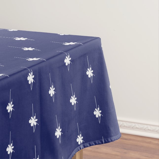 Niedliche, blaue Schneeflocken mit elegantem Chic Tischdecke (Beispiel)