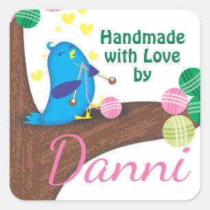 Niedliche, blaue Stricknadeln Quadratischer Aufkleber