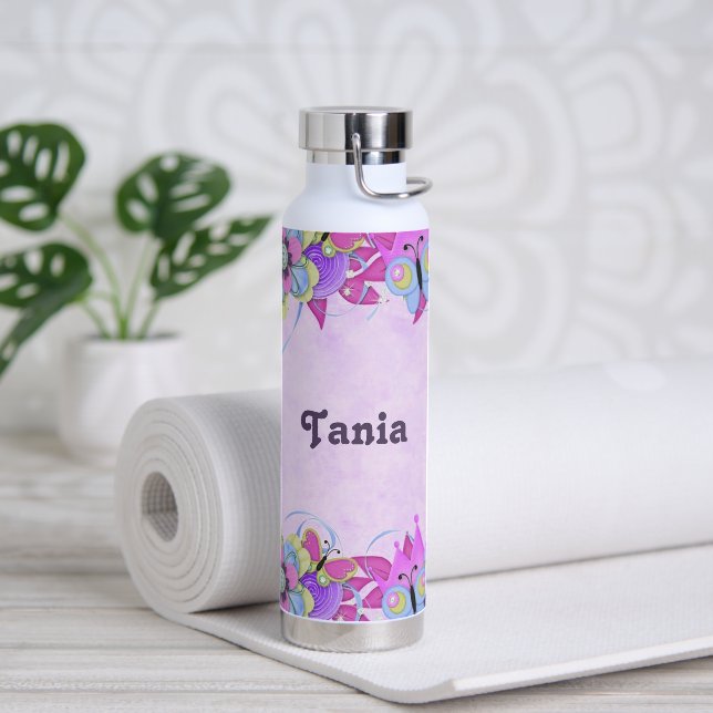 Niedliche Blume und Schmetterlinge auf lila Trinkflasche (Yoga)