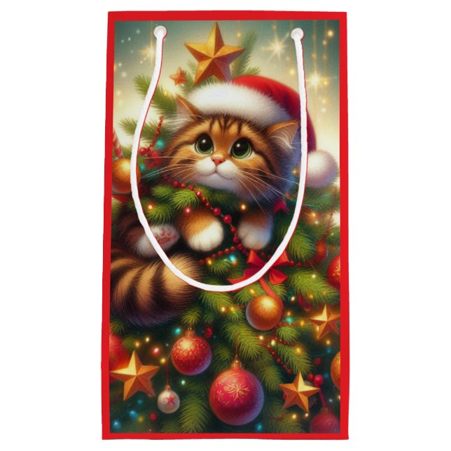 Niedliche, bösartige Katze im Weihnachtsbaum Kleine Geschenktüte (Vorderseite)