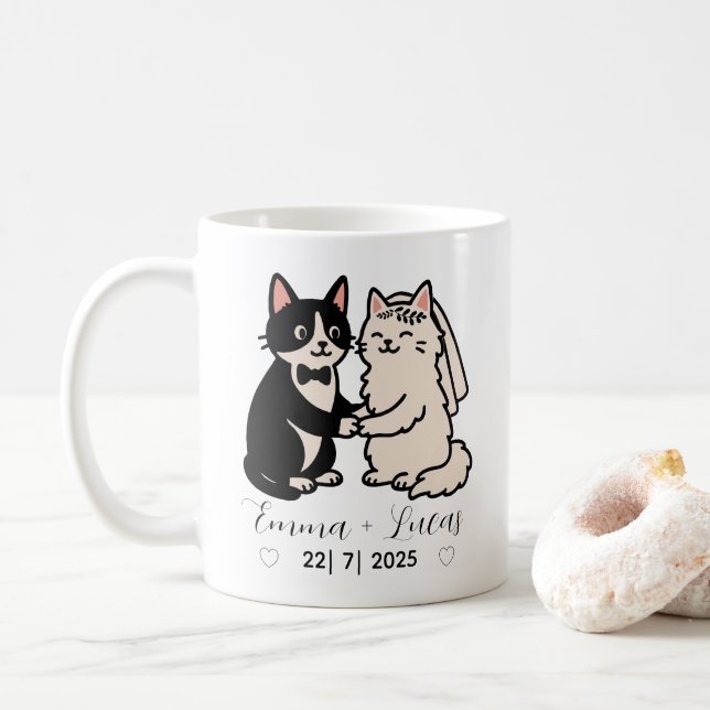 Niedliche Braut- und Gräuelkatzen personalisierte  Kaffeetasse (Mit Donut)