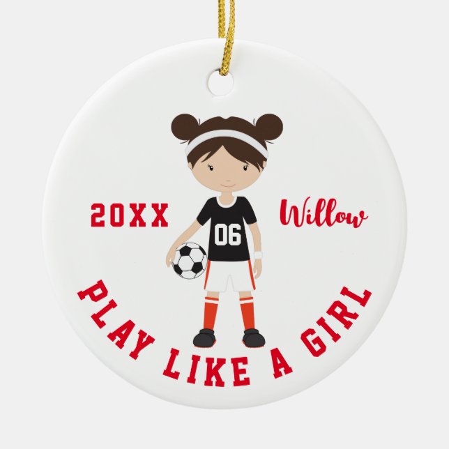 Niedliche Brünette Girl Soccer Personalisierte Wei Keramik Ornament (Vorne)