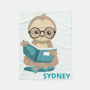 Niedliche Buchwurm Sloth Reading Books Personalisi Fleecedecke