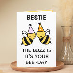 Niedliche Bumblebee Bee Best Friend Happy Birthday Dankeskarte<br><div class="desc">Sie suchen eine einzigartige Möglichkeit,  Ihre Liebe und Ihren Spaß zu Ihren Wünschen auszudrücken? Unsere lustige Hummelspielkarte ist die perfekte Wahl für Ihren besten Freund zum Geburtstag! Passen Sie es an,  indem Sie Ihre eigene persönliche Nachricht hinzufügen. Im Design finden sich zwei Bienen mit rosa und orangefarbenen Geburtstagshats.</div>