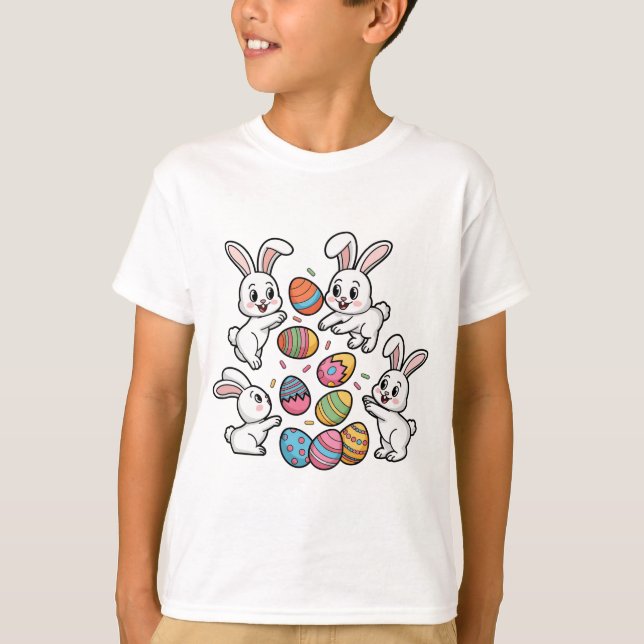 Niedliche Bunnies Tossing Ostereier T-Shirt (Vorderseite)