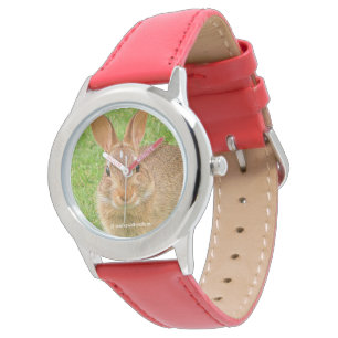 Niedliche Bunny Chewing Grüntöne auf der Golfmesse Armbanduhr