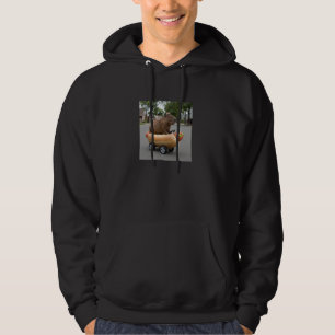 Niedliche Capybara, die einen Hot Dog auf Rädern f Hoodie