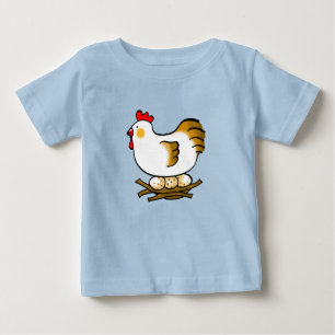 Niedliche Cartoon-Henne auf Nest mit Bauernhof-Eie Baby T-shirt