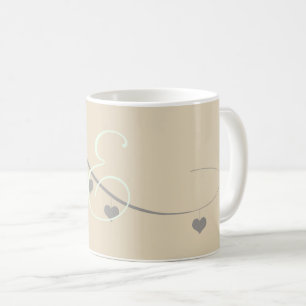 Niedliche Creme Gray Hearts Garland Mit Monogramm Tasse