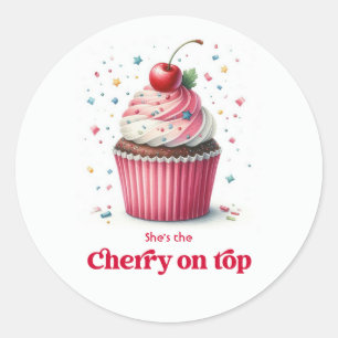 Niedliche Cupcake-Design-Creme auf Top-Baby-Dusche Runder Aufkleber