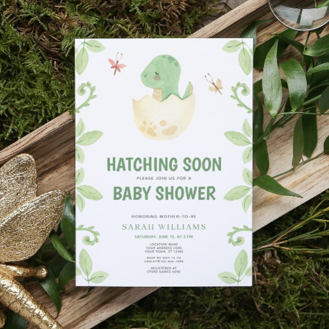 Niedliche Dinosaurier Wasserfarbenhahn Bald Babydu Einladung (Get ready for a Jurassic celebration with our adorable dinosaur baby shower invitations! 🦕)