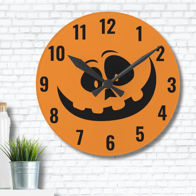 Niedliche einfache Kürbislaterne Runde Wanduhr (Cute Happy Halloween Pumpkin Face Jack O Lantern Round Clock)