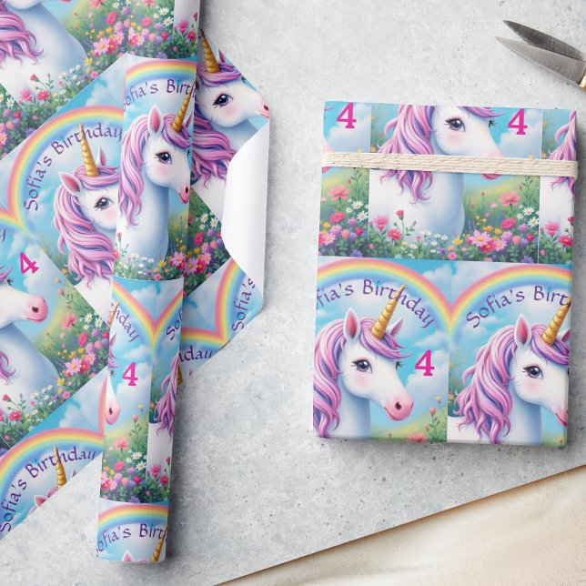 Niedliche Einhorn Girl's Name & Age Rainbow Birthd Geschenkpapier (Von Creator hochgeladen)