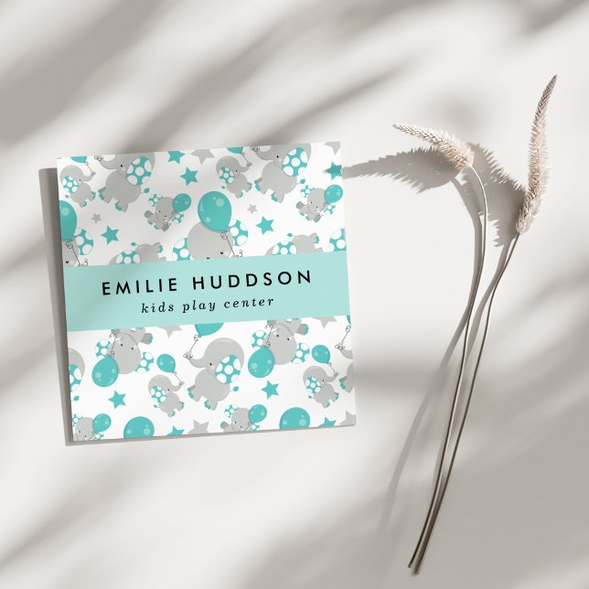 Niedliche Elefanten, Kinderspielzentrum, Aktivität Quadratische Visitenkarte (Von Creator hochgeladen)