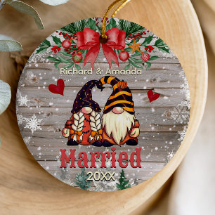Niedliche erste Weihnachten verheirateten Gnome Keramik Ornament