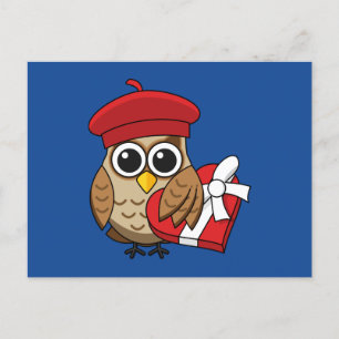 Niedliche Eule mit Red Beret and Heart Box Feiertagspostkarte