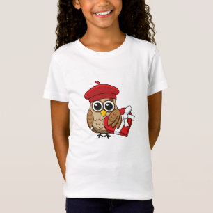Niedliche Eule mit Red Beret and Heart Box T-Shirt