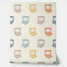 Niedliche Eulen in abgestuften Herbstfarben auf Ra