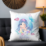 Niedliche Farbe Mermaid Kids Personalisierter Name Kissen<br><div class="desc">Niedliches Aquarellkissen Mermaid Kids Personalisierter Name Kissen Kissen Kissen Kissen Kissen Kissen mit einem modernen Design einer niedlichen Aquarellmaid mit Ihrem personalisierten Namen. Personalisieren Sie diese,  indem Sie den Text in dem dafür vorgesehenen Textfeld bearbeiten.</div>