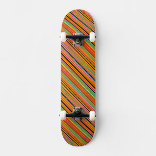 Niedliche, farbenfrohe, native Aztekenmuster Skateboard