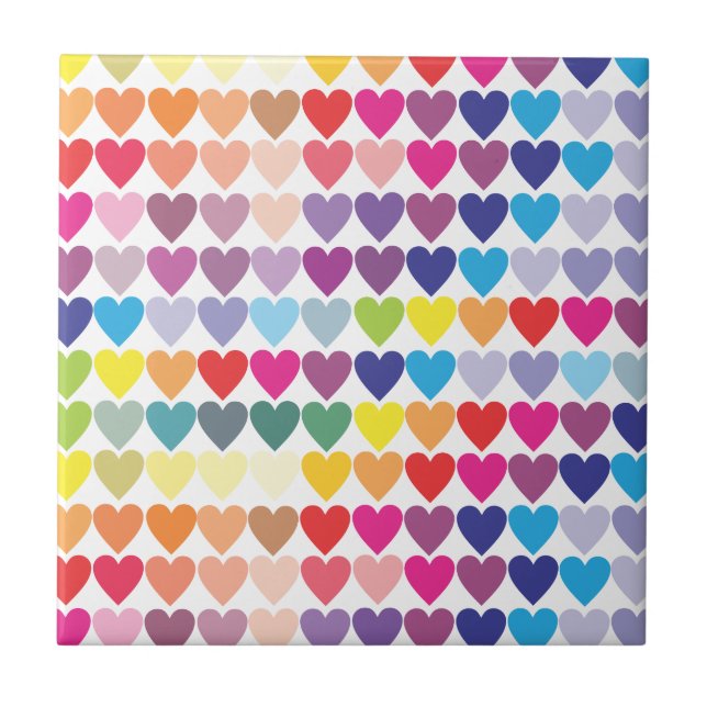 Niedliche Farbenfrohe Regenbogen Herzmuster Fliese (Vorderseite)