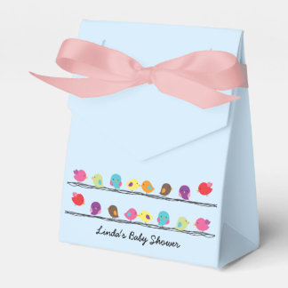 niedliche, farbenfrohe Vögel auf Seilen Geschenkschachtel