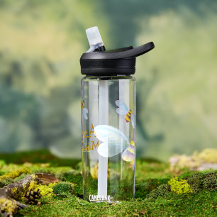 Niedliche, fliegende Hummelkinder trinken Flasche