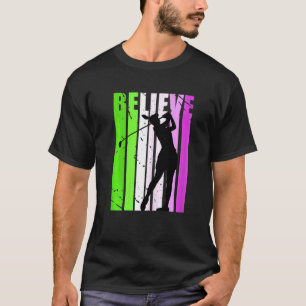 Niedliche Frauen Golfspielen Motivierend Golfer In T-Shirt