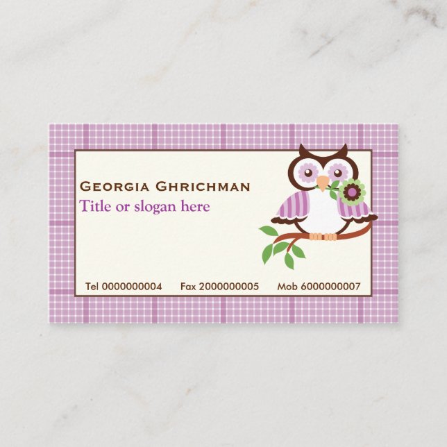 Niedliche Frühlingshaube auf einem Ast, lila karie Visitenkarte (Vorderseite)