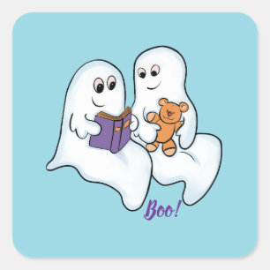 Niedliche Geister, die zu Halloween zusammen lesen Quadratischer Aufkleber