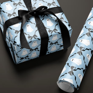 Niedliche Geister und schwarze Bogen auf blauem Ha Geschenkpapier