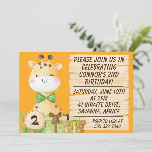 Niedliche Giraffe zum Geburtstag von Kleinkindern Einladung (Stehend Vorderseite)